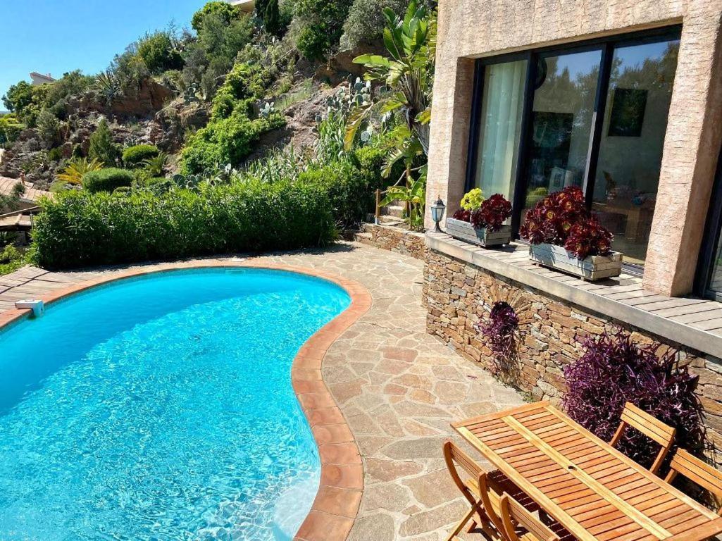 Villa Les Alizes Le Le Rayol-Canadel-sur-Mer Exterior foto